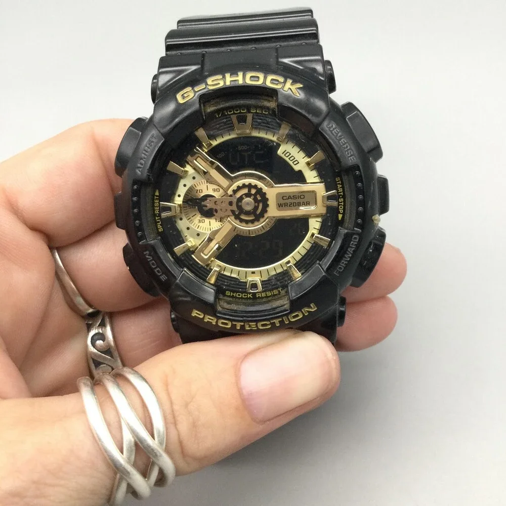 Casio G-Shock 5146 GA-110GB Mens Watch 47mm Black Gold D 200m New Battery